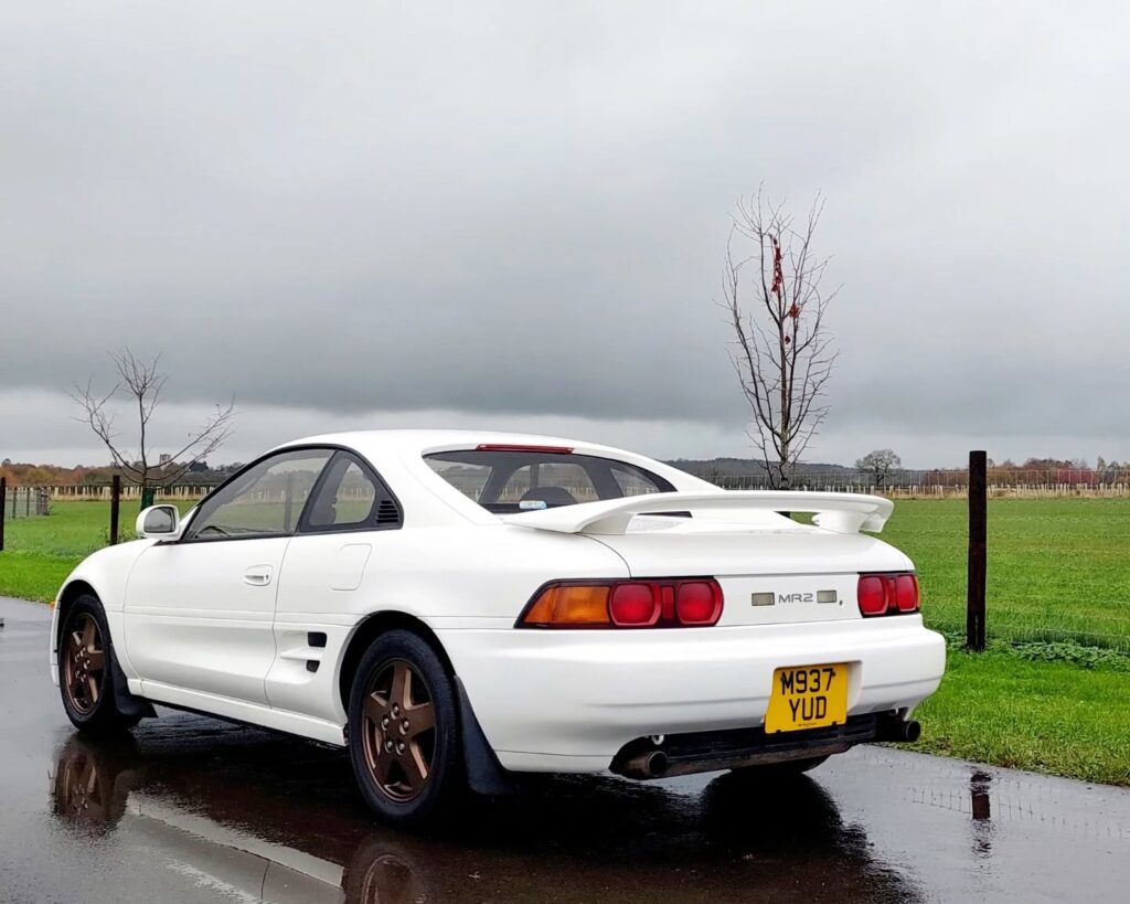 Instagram post from vantageclassicandsports. This post is in position 0.