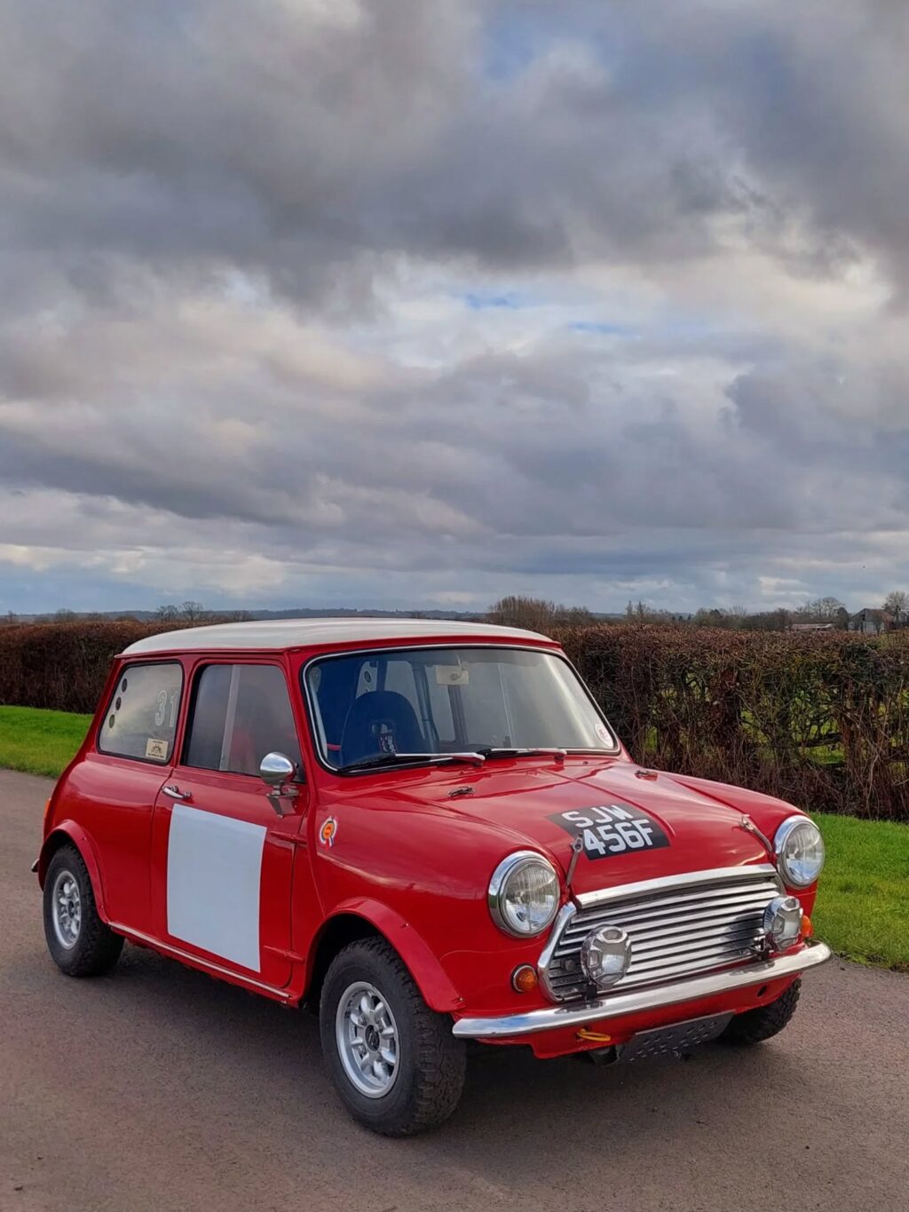 Instagram post from vantageclassicandsports. This post is in position 0.